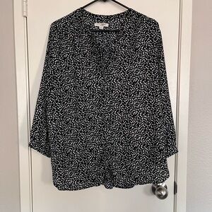 JACHS Girlfriend Black and White Women's Blouse
